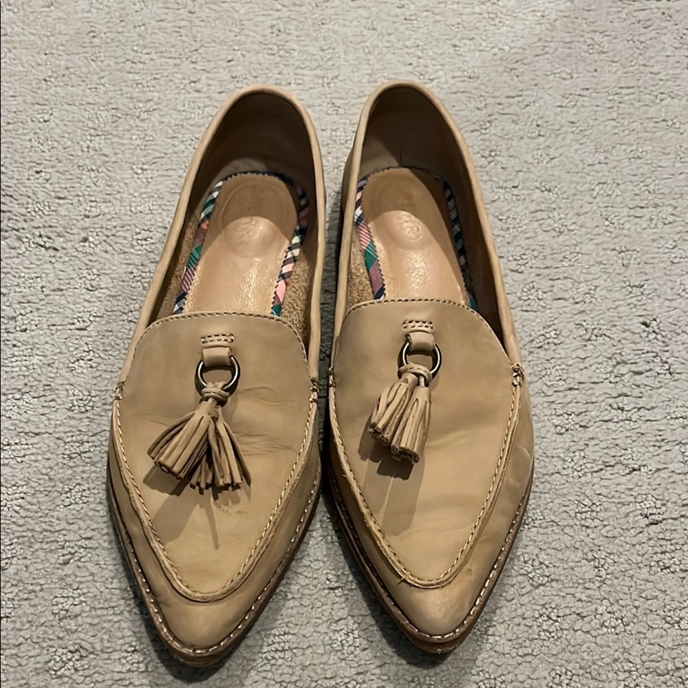Speedy Tan Tassel Loafers